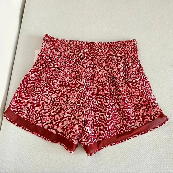 Athleta Shorts High Rise Mesh Racer Run Burgundy Leopard Built-In Liner 3" - Picture 5 of 15